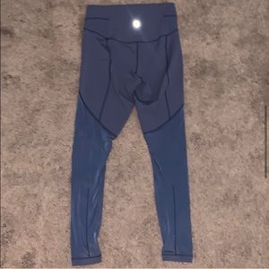 🍋 Lululemon Mesh and Peek-a-Boo Blue Leggings 🍋